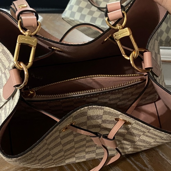 RARE Damier Azur Neonoe MM Eau De Rose Bucket style bag - Picture 7 of 11